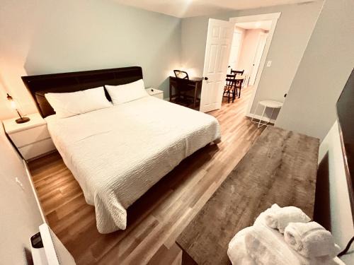 Charlottetown Appartement | Downtown-2BR APT-King-Parking-WiFi7