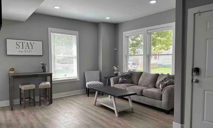 West Columbus Maison | Downtown, 3 BR, 2 ba, garage, fenced backyard