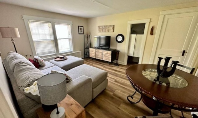 Skaneateles Appartement | Downtown Access Unit Three