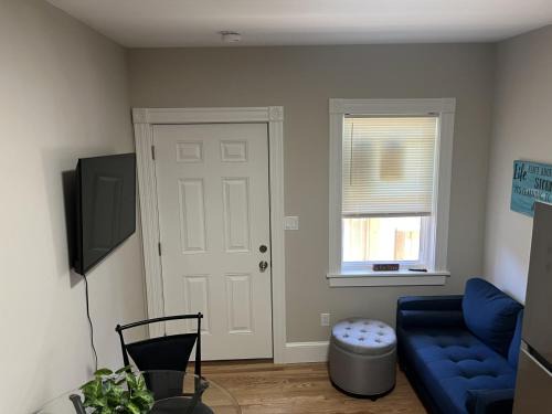 Beverly Appartement | Downtown Apt King Beds Mins to Salem