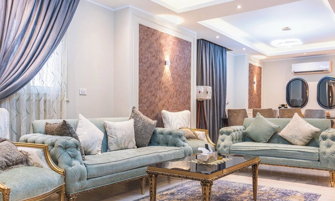 Al Duqqi Appartement | Downtown Cairo. New cozy spacious luxurious apartment. 4mins walk Metro