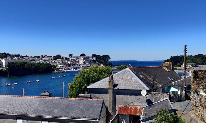 Douarnenez Maison | Maison familiale centre ville avec jardin vue mer
