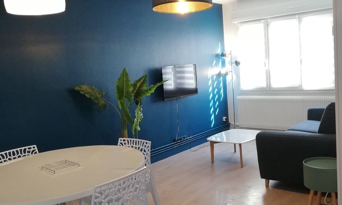 Reims Appartement | Centre-Ville-Piscine UCPA-Salle ARENA- 3 Lits 5 personnes