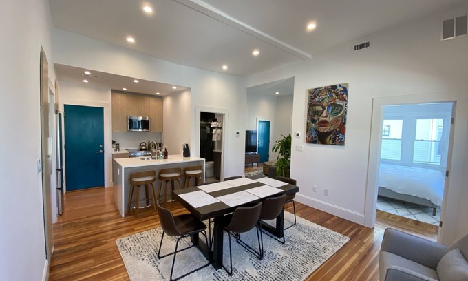 Salem Copropriété | Downtown Salem - Park & Play Modern 3 Bedroom