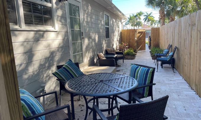 Marina District Appartement | Centre-ville - Marchez vers tout!