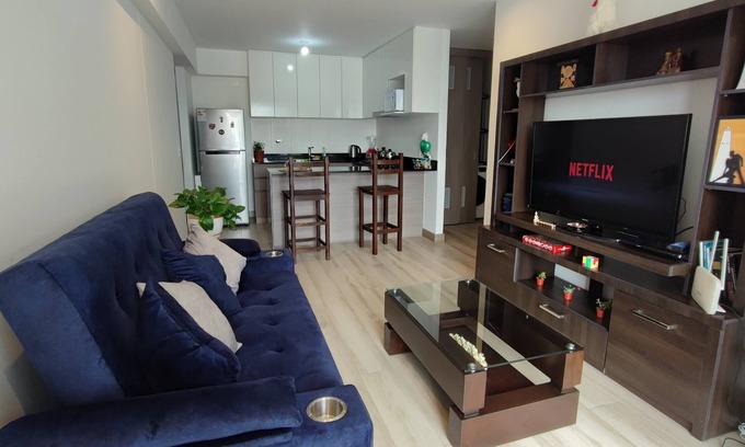 Petit Jean Ocharan Appartement | Dpto. Entero Centro Miraflores con Balcon, a 5 min del P.kennedy/10 min Larcomar