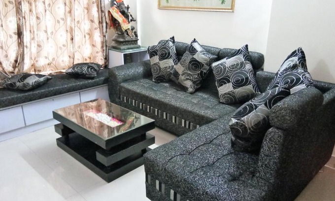 J B Nagar Appartement | Dragonfly Apartments Emerald