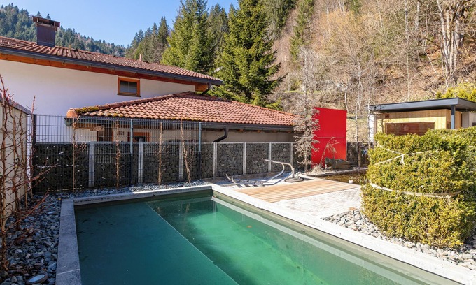 Hopfgarten im Brixental Chalet De Ski | Dream Chalet with Sauna, Pool, 200m to Ski Bus