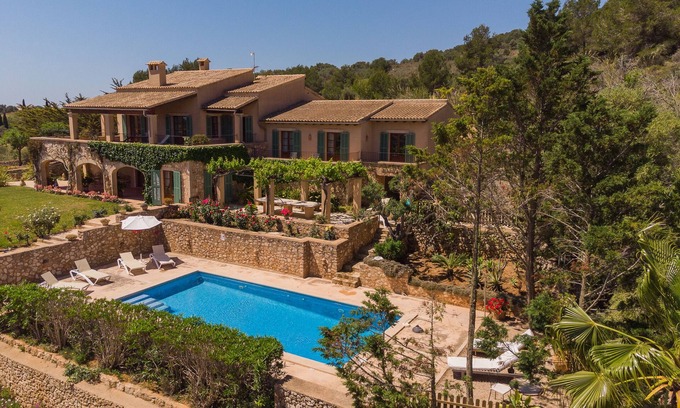 S'alqueria Blanca Maison | Dream finca for 8 people in the countryside with wonderful views. Private pool.
