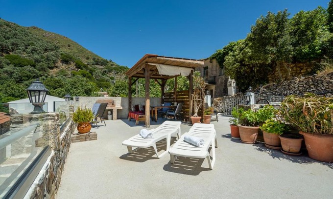 Perivolia Maison | Dream House