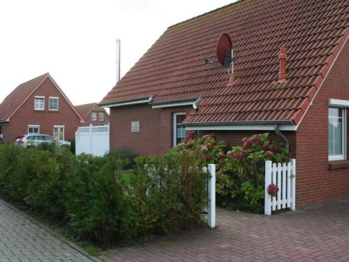 Neßmersiel Appartement | Dream on the dike 2 Comfortable Vacation Home