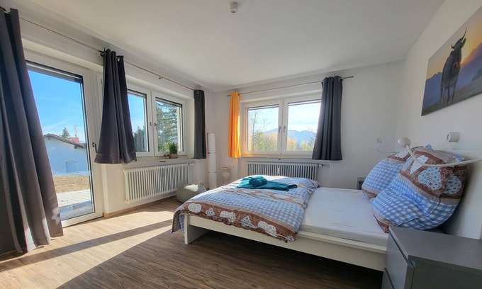 Oy Maison | Dream vacation with swimming pool (BOTTOM apartment)