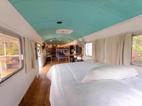 Poas Volcano National Park Autre | Dreamcatcher House Bus Experience 2