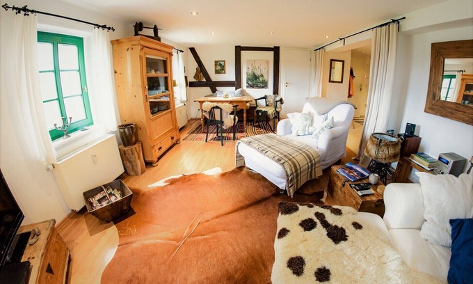 Hosterwitz Appartement | *** Elbe magnifique Chalet de Charme *** réserver des massages