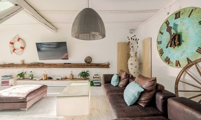 Konigsbach-Stein Maison | Dreamlike living on 370sqm, 2 bathrooms, terrace, parking lot, children's playroom