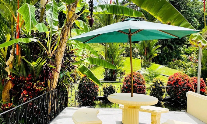 Manuel Antonio Appartement | Dreams of love a place full of wonders and peace.
