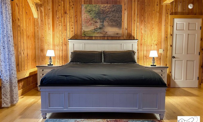 Maryland Cabine | Dreams Park/All Star- Sunset Lodge at Old World Village