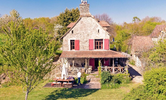 Clermont-d'Excideuil Maison | Gîte confortable en Aquitaine avec cheminée