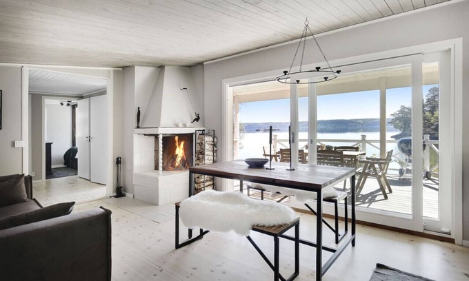 Sodertalje Municipality Maison | Dreamy House w. Private Dock by Sea