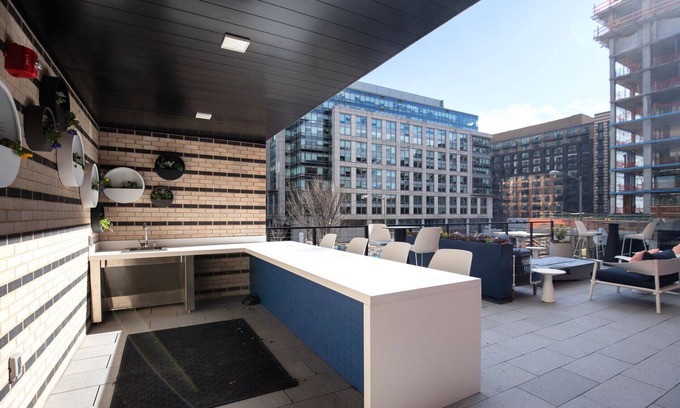 NoMa Appartement | Dreamy NoMa 1BR w/W/D, Concierge & Gym, nr Metro, by Blueground