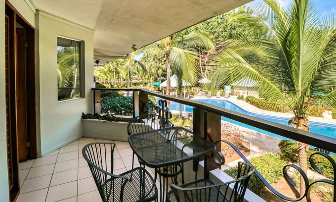 Damas Appartement | Dreamy Tropical Gem W/ Shared Pool, Lush Gardens, Free WiFi & Private Patio!