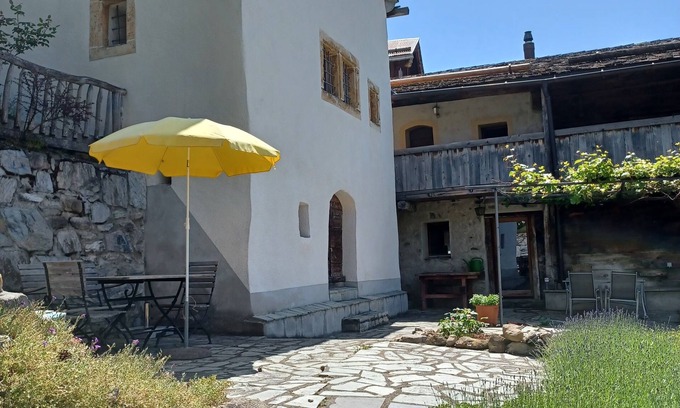Albinen Maison | Un objet de l'amant: Petit tour historique avec jardin idyllique