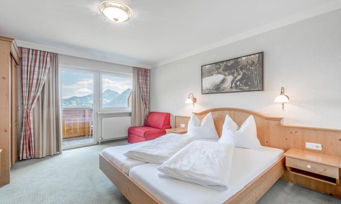 Jenbach Maison | Dreibettzimmer - Gasthaus Hotel Rieder