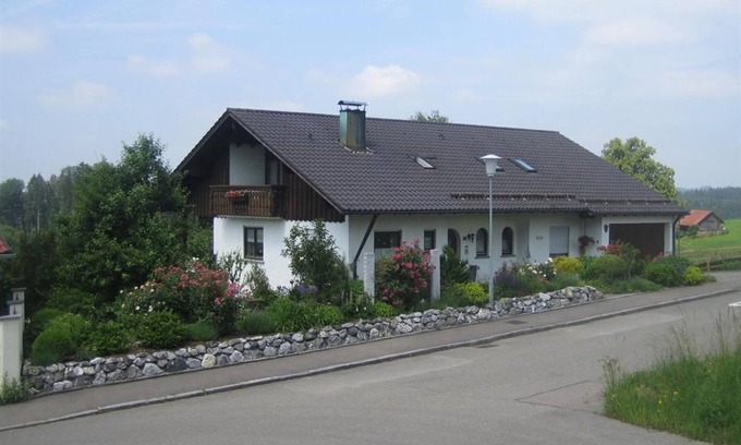 Wangen im Allgaeu Appartement | Dreiländerblick vacation apartments - Abendrot vacation apartment