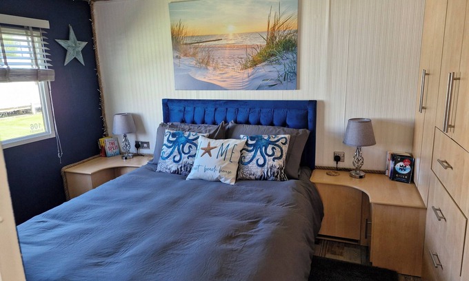 Anderby Creek Cabine | Driftwood Cabin - Dog Friendly, Anderby Creek