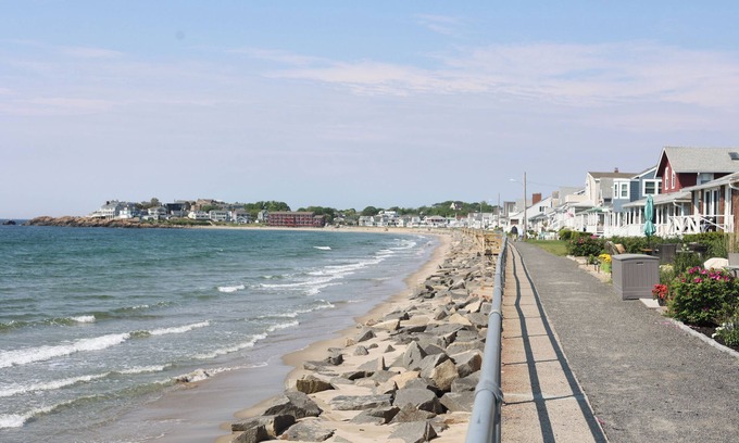 Rockport Maison | Driftwood Long Beach