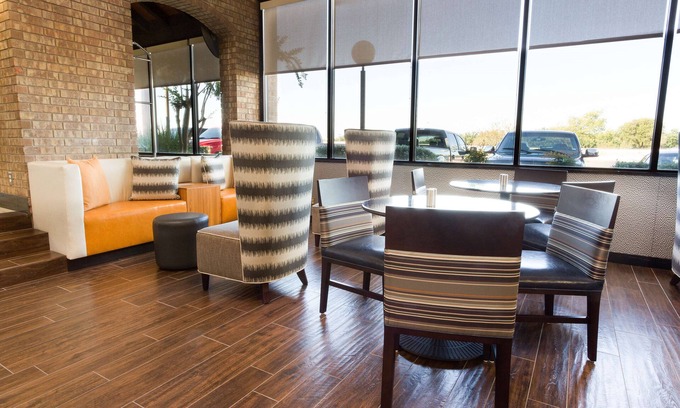 St. Johns Hôtel | Drury Inn & Suites Austin North