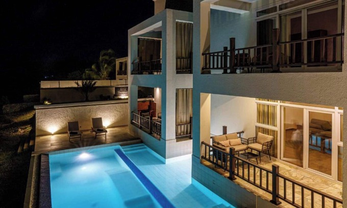 Tunguu Villa | DT Beachfront Villas