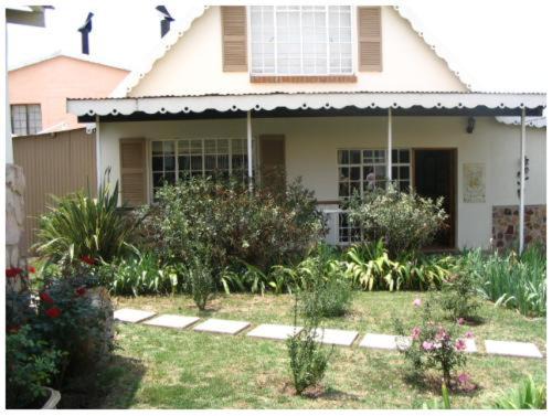 Dullstroom Appartement | Dullstroom Artist Cottages