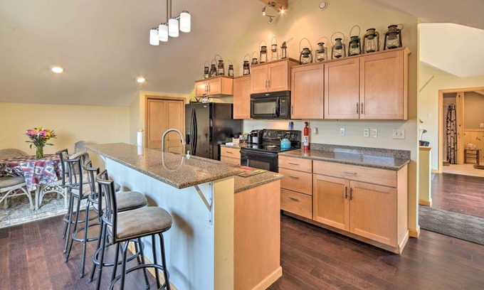 Duluth Appartement | Duluth Studio w/ Fire Pit on Working Horse Farm!