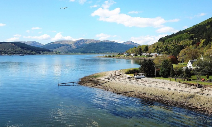 Strone Cottage | Dunbheag Cottage 2 B / R peut accueillir 4 WaterfrontLocation Nr Dunoon