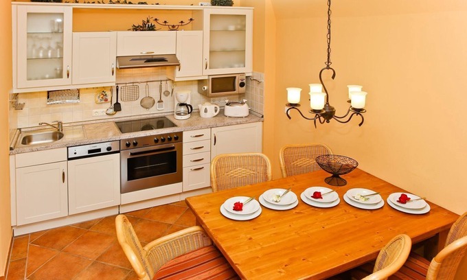 Ostseebad Kuhlungsborn Appartement | Dünenschloss - 2-04 avec W-LAN - Dünenschloss avec piscine et sauna dans Ostseeallee & # 4