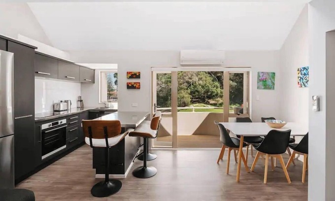 Mount Maunganui Maison | Dunes on Drury ~ Mount Maunganui - Beyonder Holiday Homes