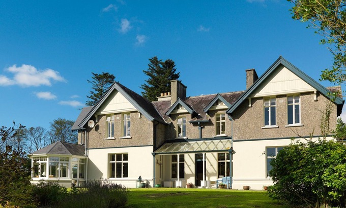 Kenmare Maison | Dunkerron est un manoir auto de luxe de la restauration dans une magnifique forêt environnante.