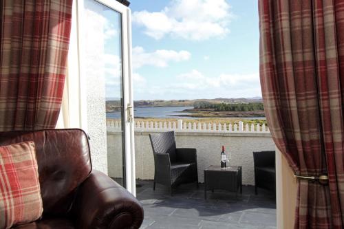 Lewis and Harris Maison | Dunraven