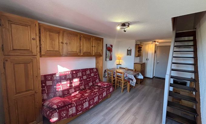 Les Saisies Appartement | Duplex 3P, 6 pers, balcon, TV, lave-vaisselle, animaux tolérés