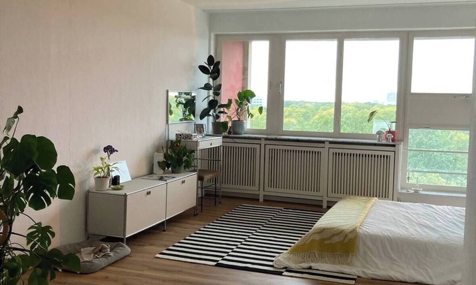 Westend Appartement | Duplex Apartment in Le Corbusier - Sunset Views