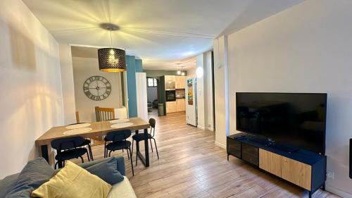 La Ciotat Appartement | Duplex au Coeur de ville, entre Plage et Port