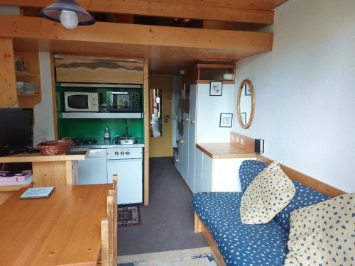Arc-1800 Appartement | Duplex chaleureux pour 4 pers, pied des pistes, proche télécabine, commerces, Arc 1800 - FR-1-411-175