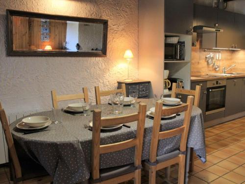 Les Claux Appartement | Duplex chaleureux 2 pièces cabine, 6 couchages, proche pistes et commerces - Vars Les Claux - FR-1-330B-148