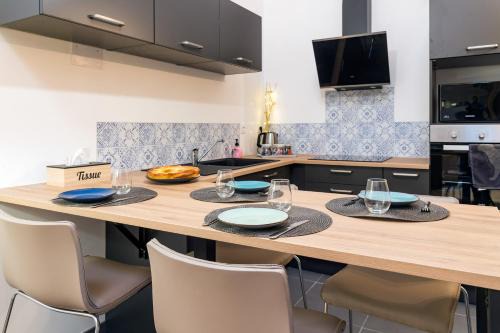 Saint-Marceau Appartement | Duplex de 80m2 dans un village de caractère !