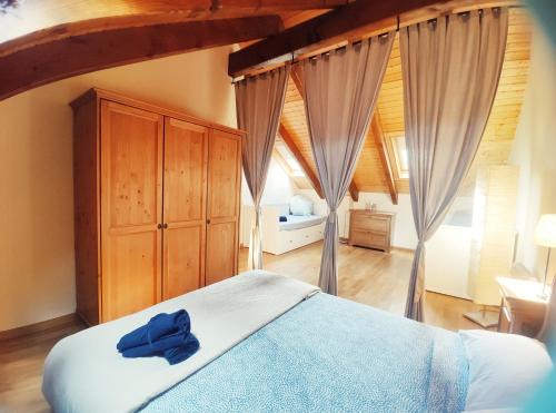Villanua Appartement | Duplex Familiar Izarraitz