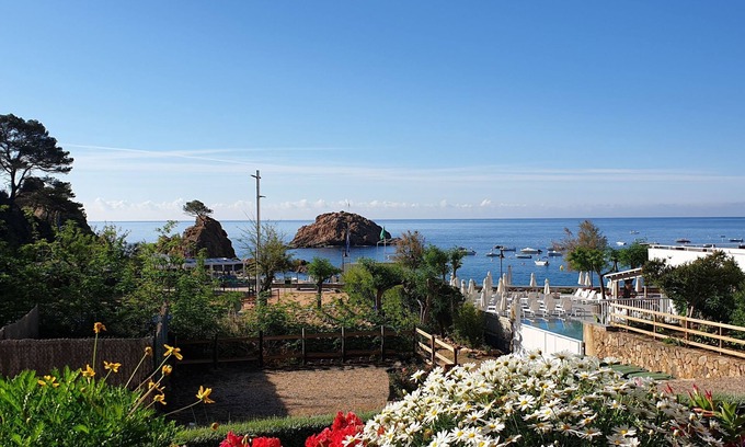 Tossa de Mar Copropriété | Duplex sur la plage avec de belles vues