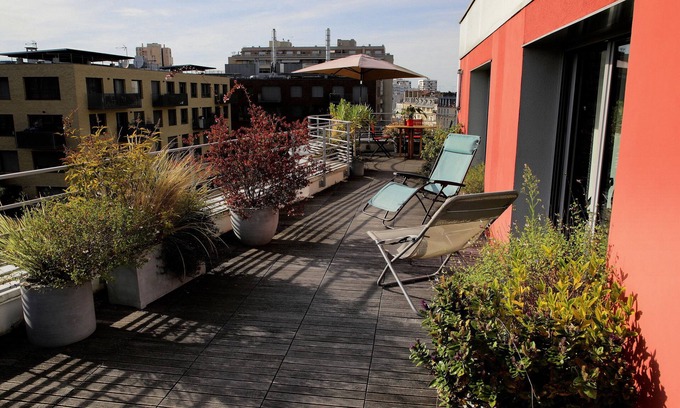 19th Arrondissement Appartement | Duplex grande terrasse, vue sur Canal