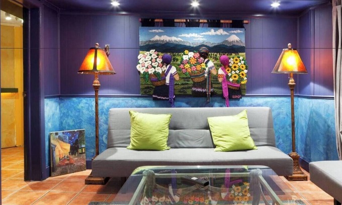 West End Maison | DuPont - Scandinavian Café & Garden Apartment