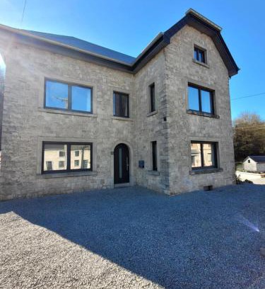 Heyd Maison | Durbuy, l Olivier, Maison charmante 4 façades en pierre du pays